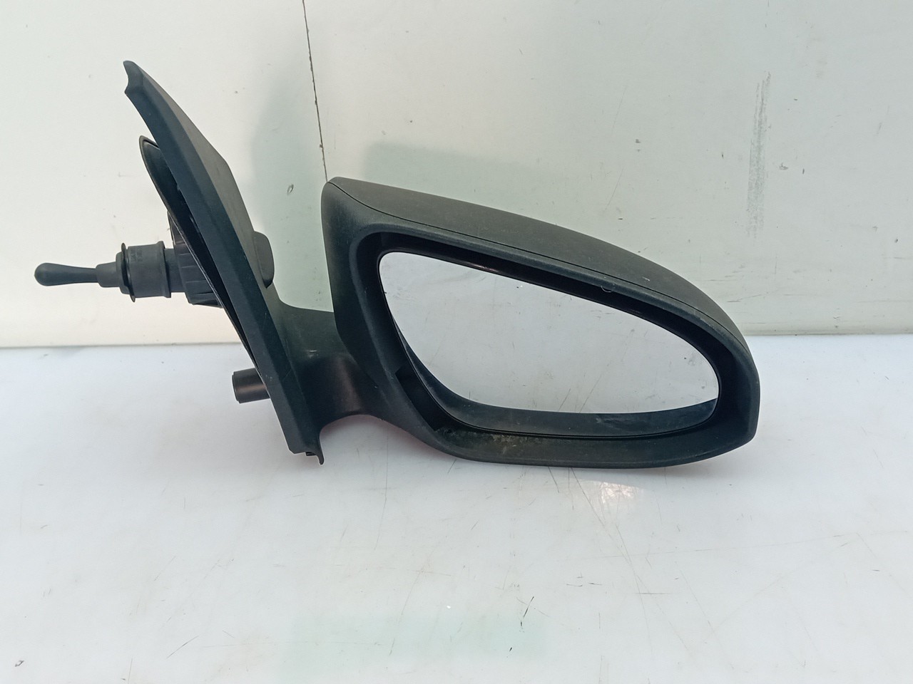 Right mirror