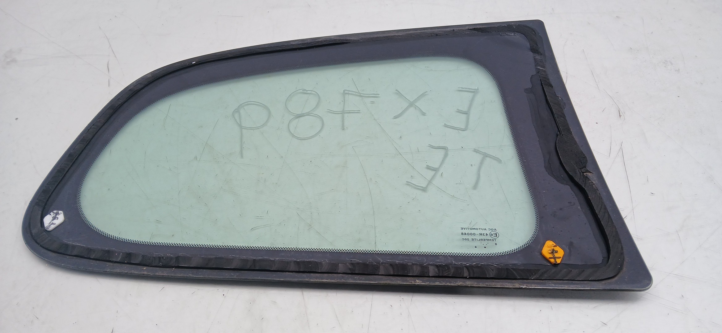 Left rear quarter glass CITROËN C1 II Imagem-1