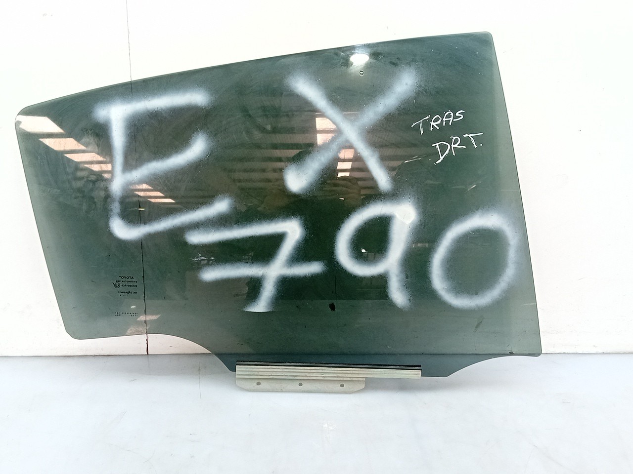 Vidro porta trás direito