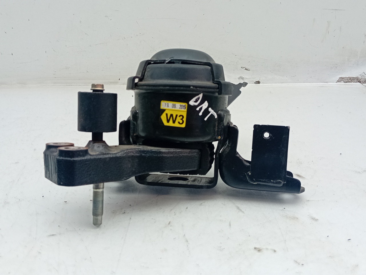 Soporte Del Motor TOYOTA Yaris (_P13_) Imagem-1