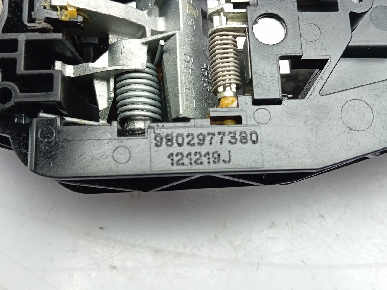 Puxador porta frente esquerda OPEL Corsa F Imagem-2