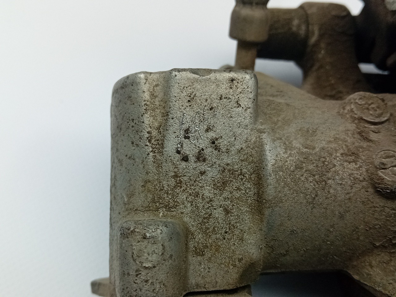 Pinza de freno Trasero Izquierdo TOYOTA Yaris (_P13_) Imagem-2