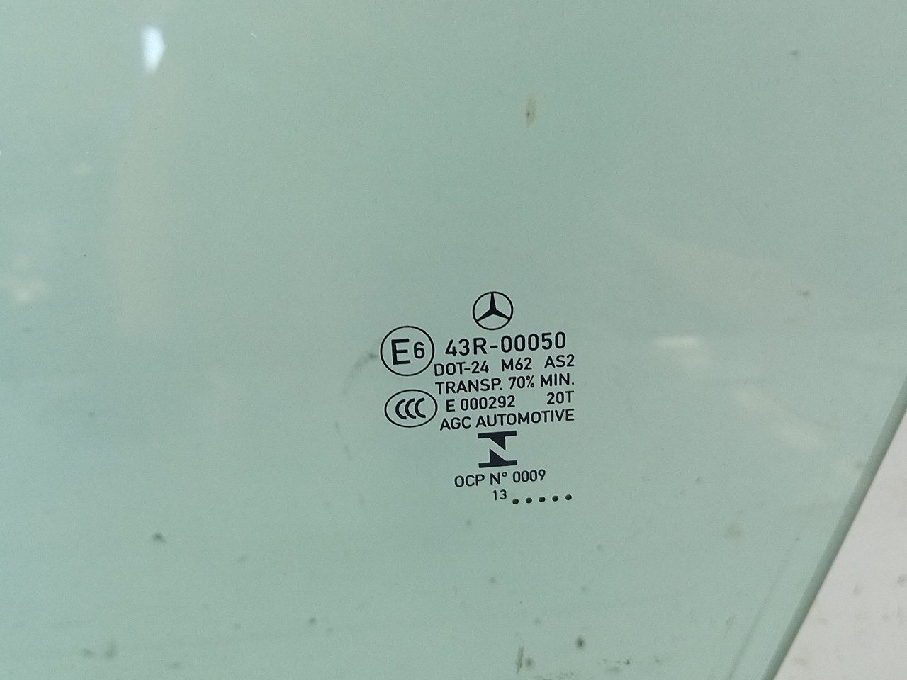 Vidrio puerta Delantero Izquierdo MERCEDES-BENZ Classe E (W212) Imagem-1