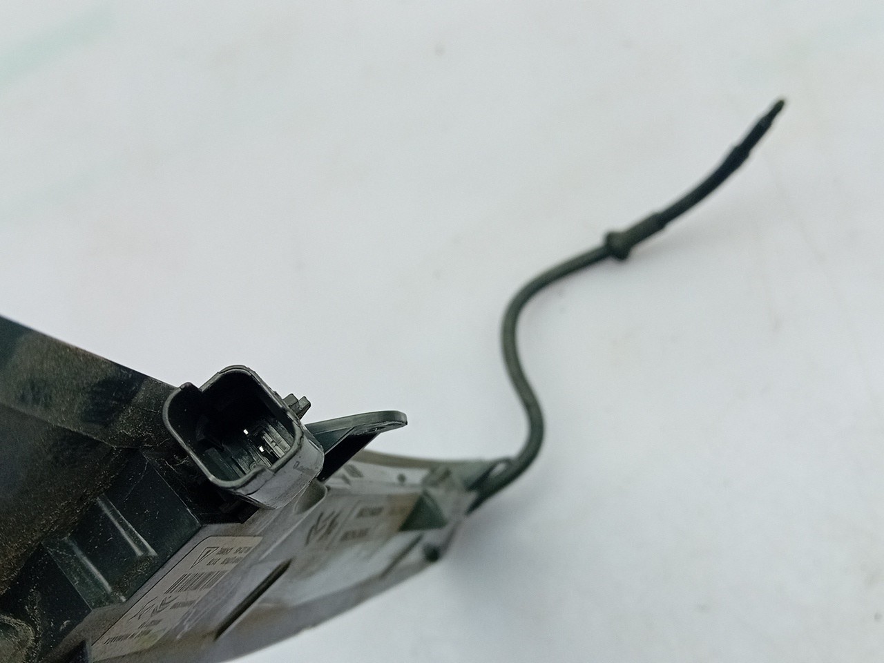 Luz de freno adicional / tercer freno OPEL Corsa F Imagem-1