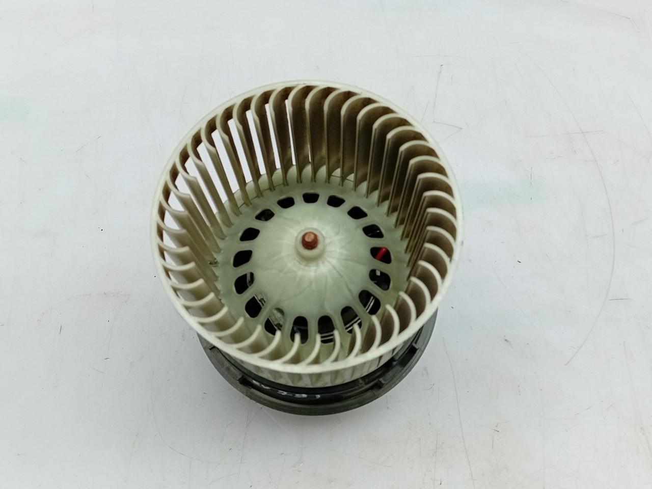 Moteur de chauffage OPEL Corsa F Imagem-1