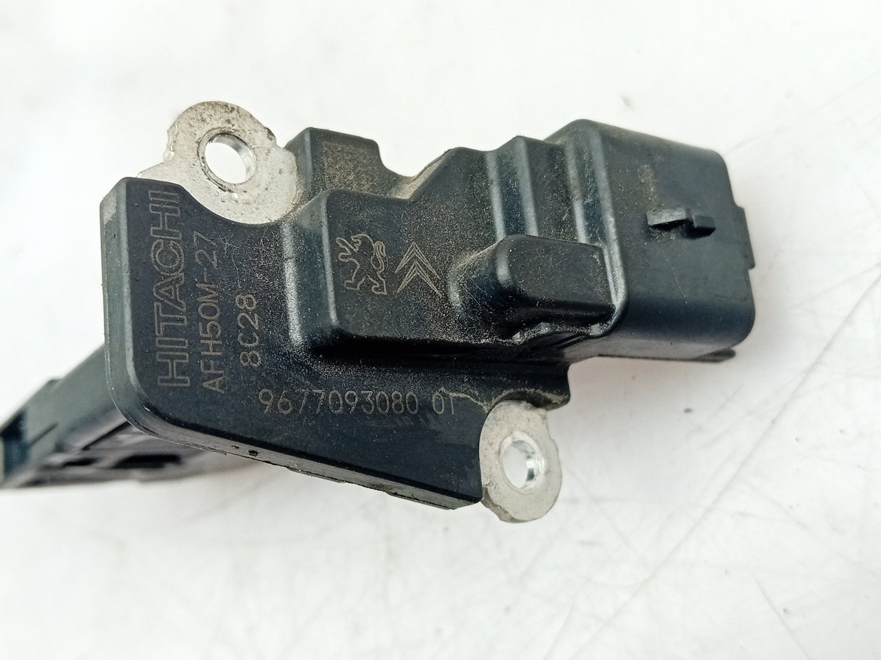 Medidor massa de ar / MAF PEUGEOT 308 SW II Imagem-3