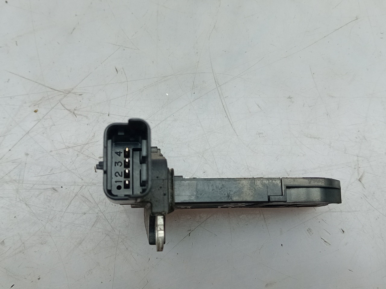 Medidor massa de ar / MAF PEUGEOT 308 SW II Imagem-2