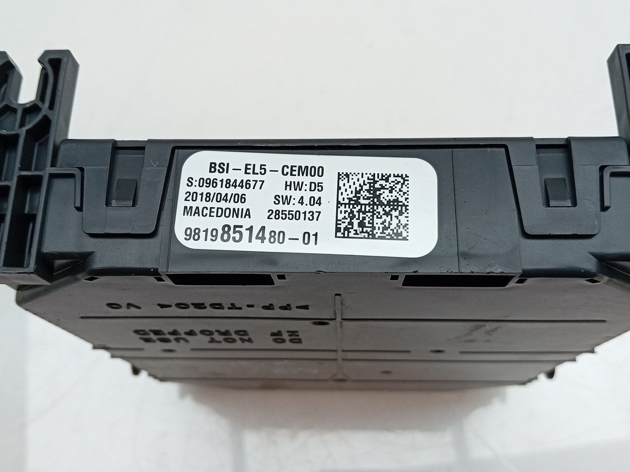 Fuse box / SAM / BSI PEUGEOT 308 SW II Imagem-2