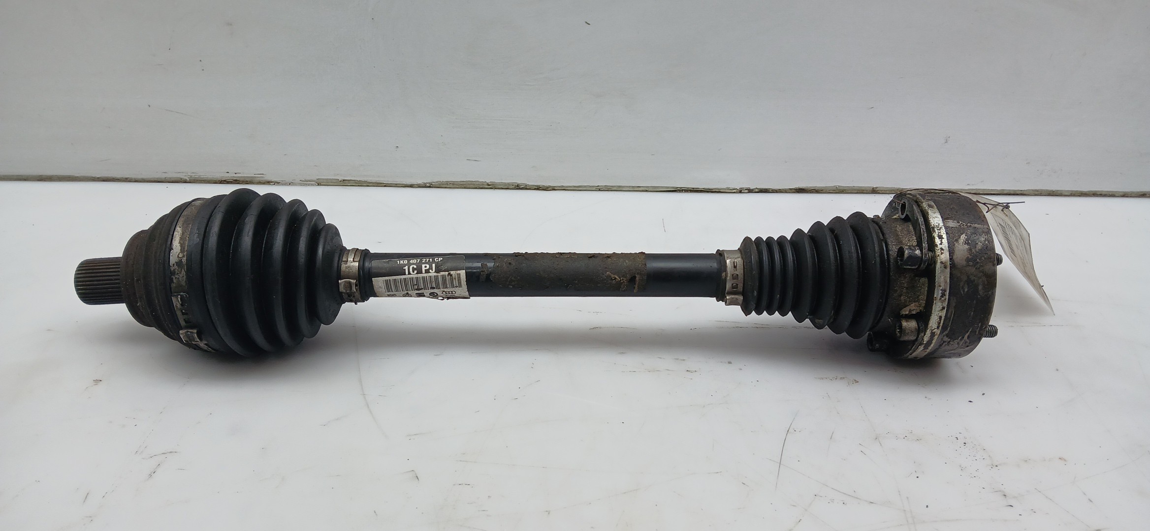 Transmission avant gauche
