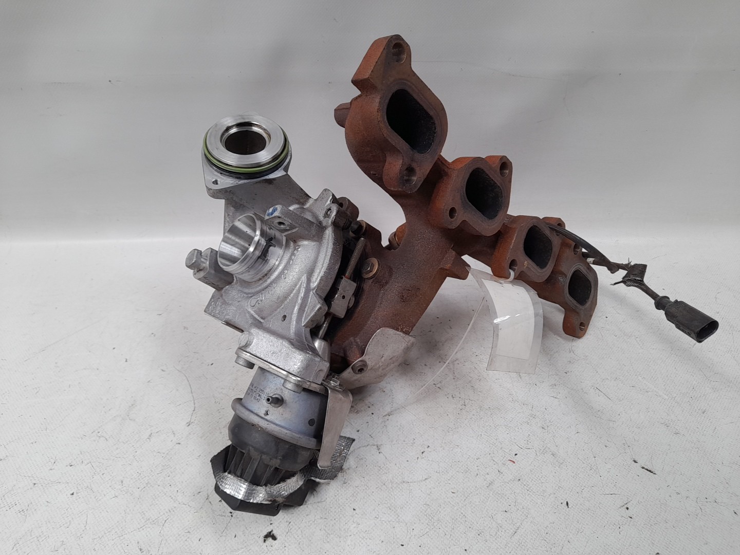 Turbocompresor SEAT Ibiza IV (6J5, 6P1) Imagem-3