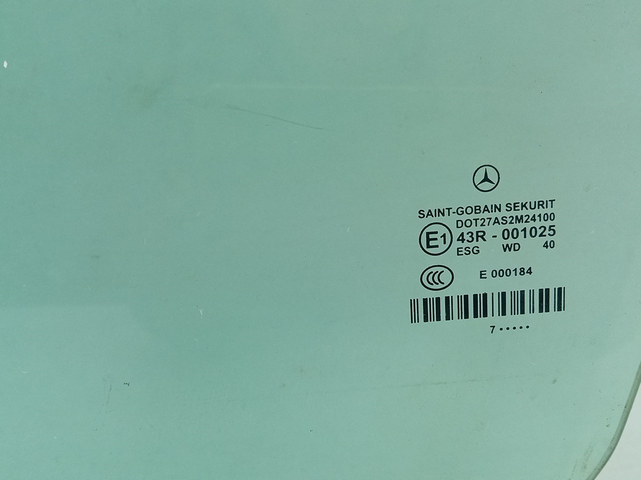 Vidrio puerta Delantero Izquierdo MERCEDES-BENZ Classe E (W211) Imagem-1