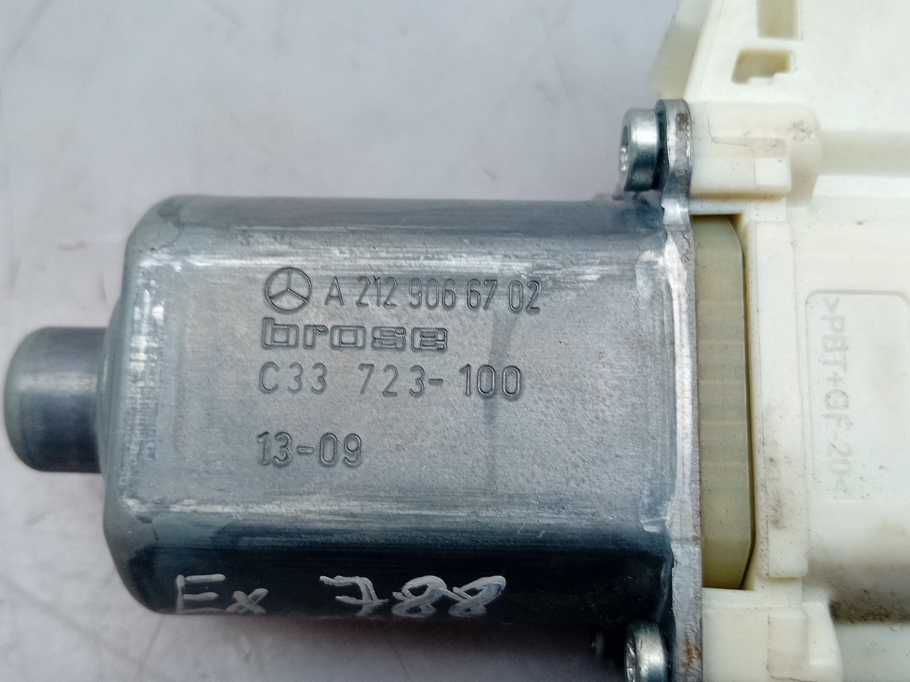 Front Right Door Window Regulator Motor MERCEDES-BENZ Classe E (W212) Imagem-3