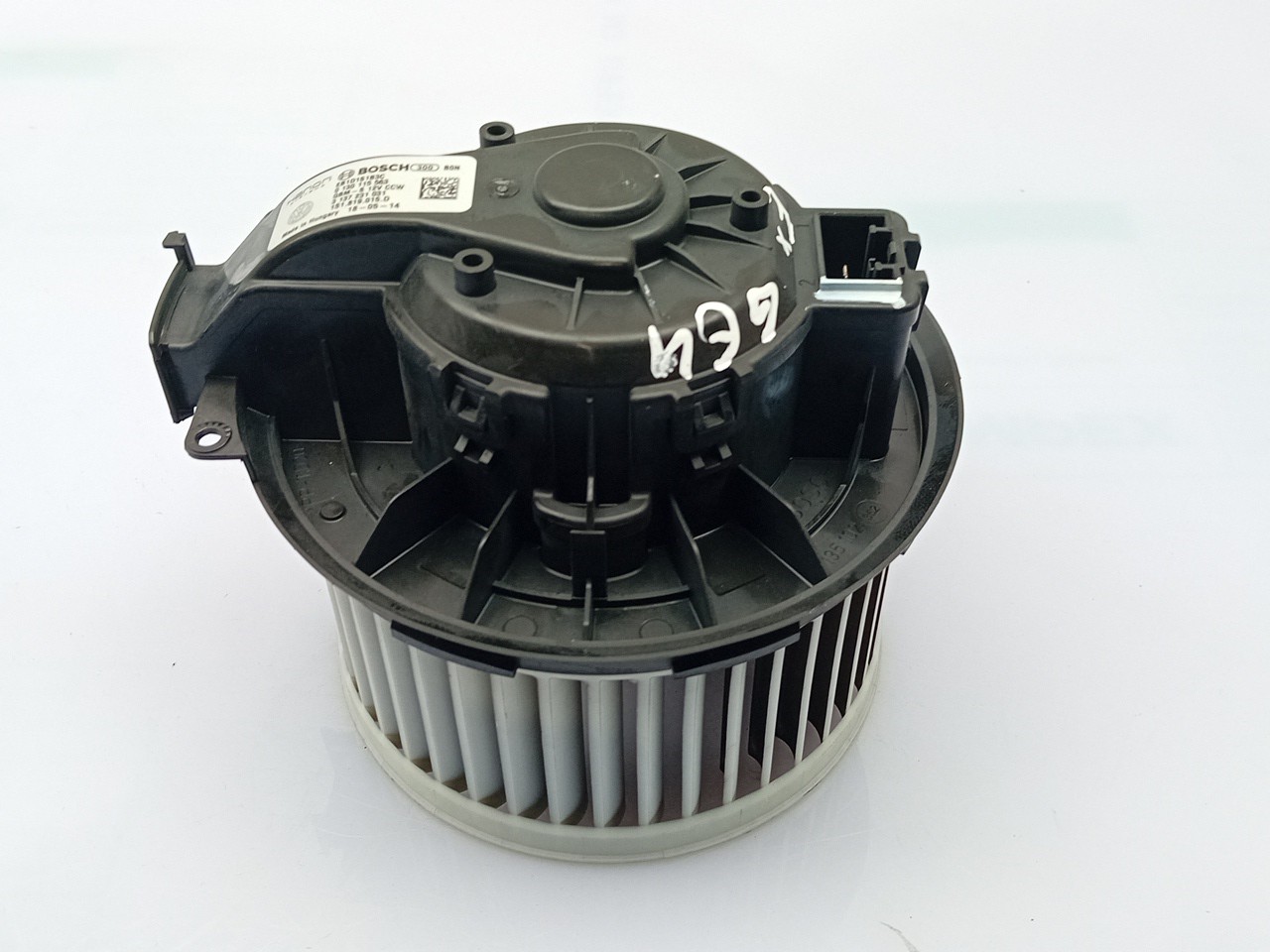Heater Blower Motor VOLKSWAGEN Up Imagem-1