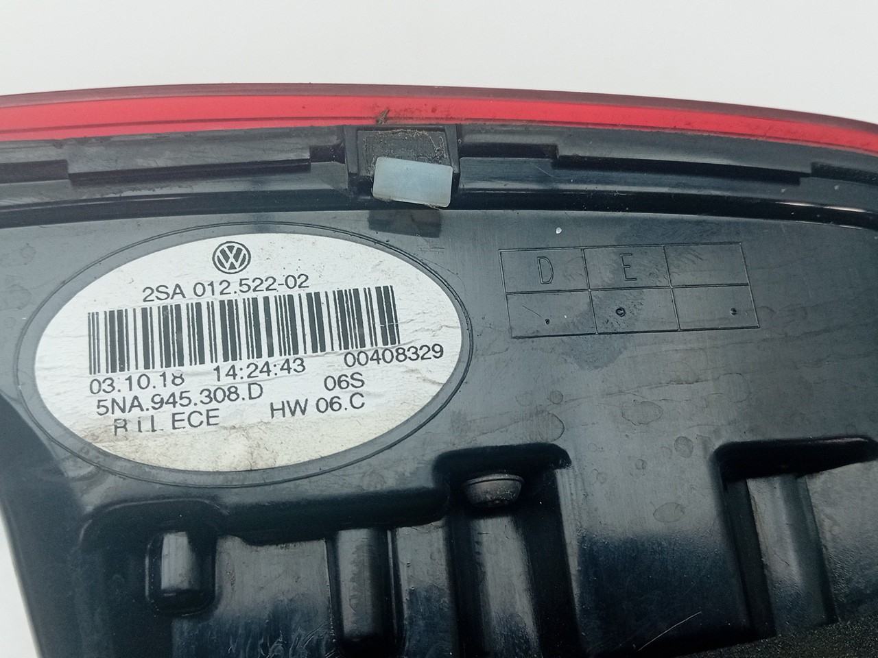 Piloto derecho del maletero VOLKSWAGEN Tiguan (AD1, AX1) Imagem-4