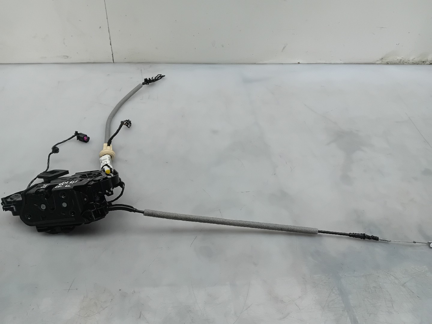 Front Left Door Lock VOLKSWAGEN Tiguan (AD1, AX1) Imagem-2