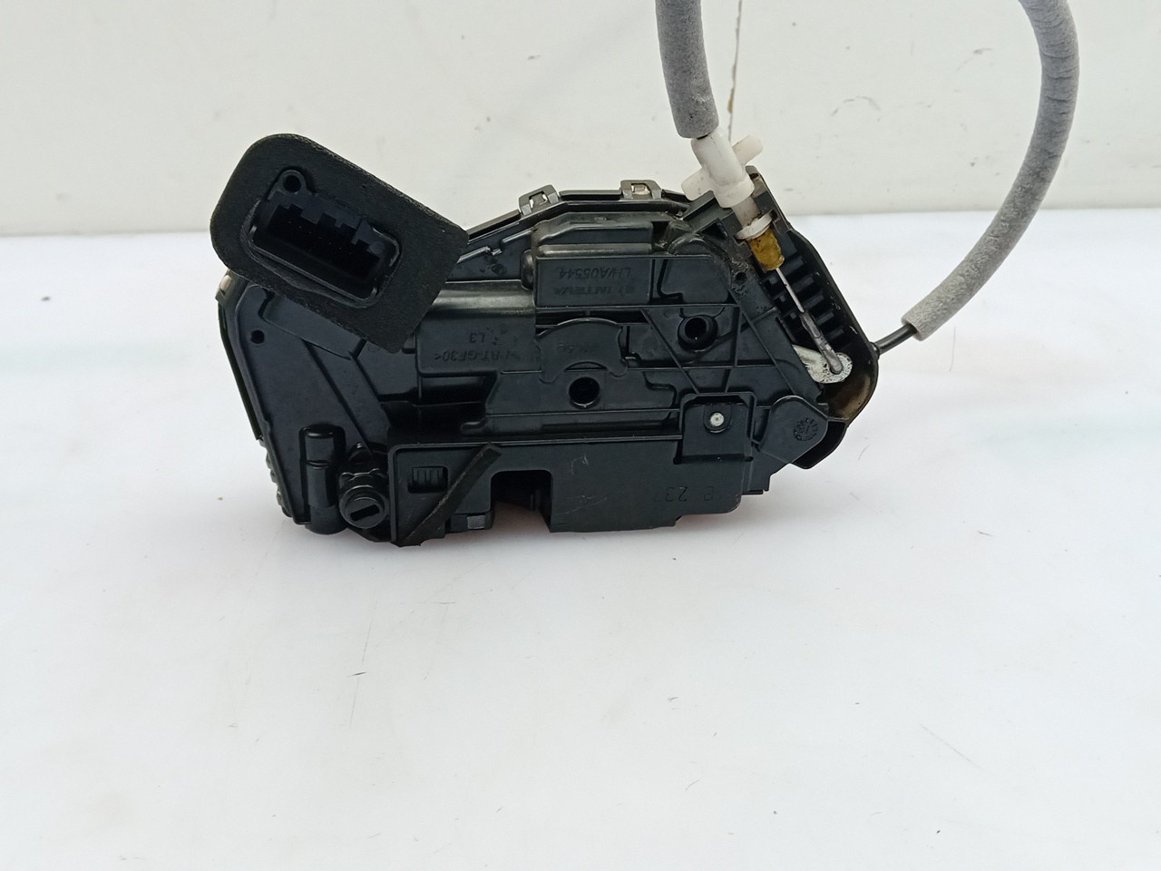 Rear Left Door Lock VOLKSWAGEN Tiguan (AD1, AX1) Imagem-1