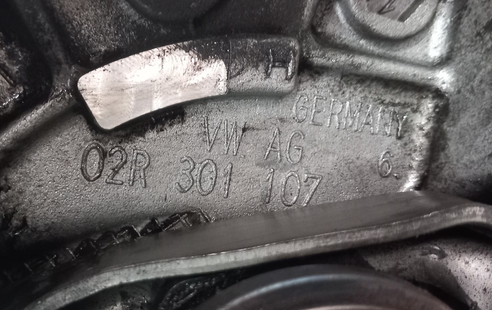 Caja de cambios manual AUDI A1 Sportback (8XA, 8XF) Imagem-4