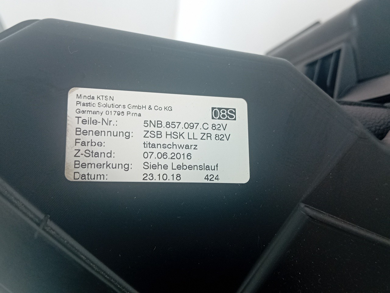 Glove Box / Compartment VOLKSWAGEN Tiguan (AD1, AX1) Imagem-4