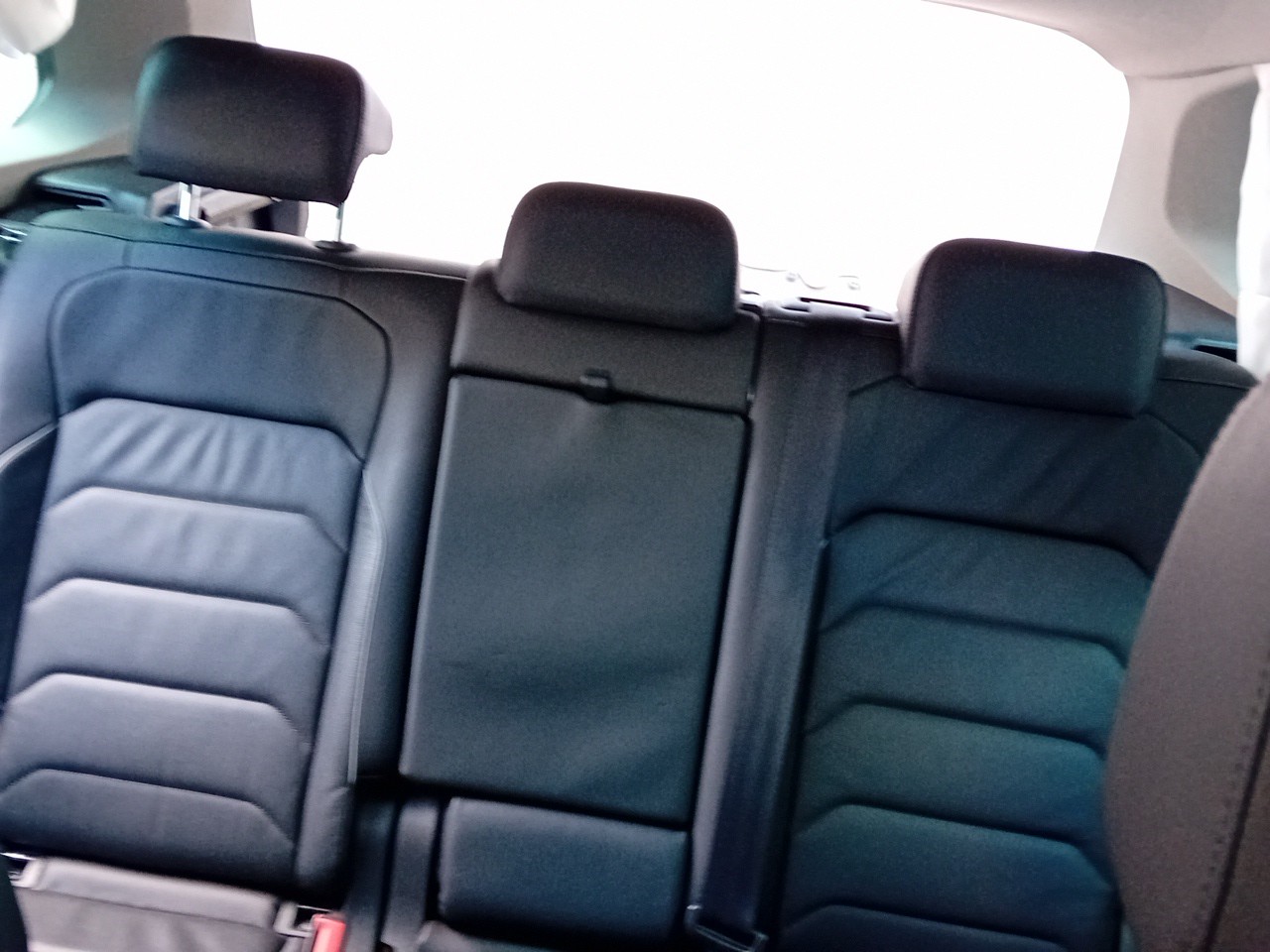 Seats set VOLKSWAGEN Tiguan (AD1, AX1) Imagem-3