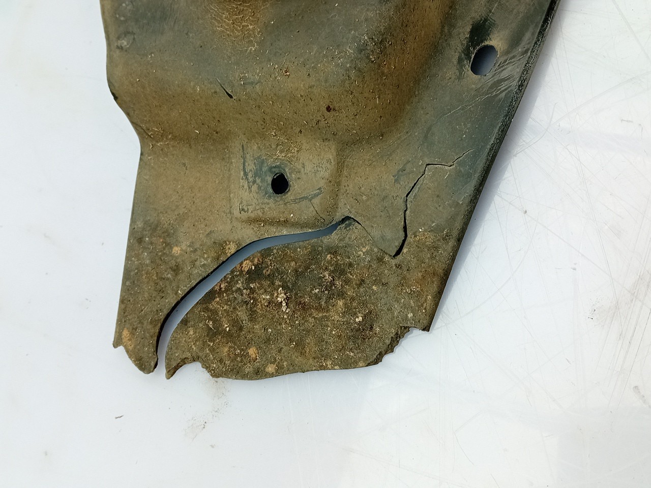 Rear wheel arch left NISSAN Micra V (K14) Imagem-1