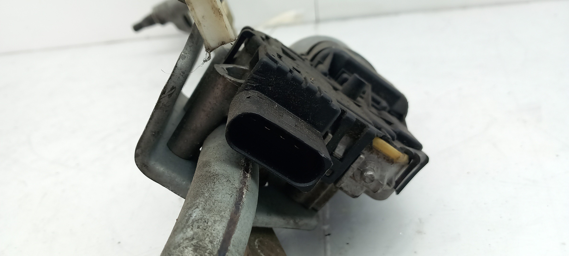 Motor limpa vidros frente AUDI A4 (8EC, B7) Imagem-1