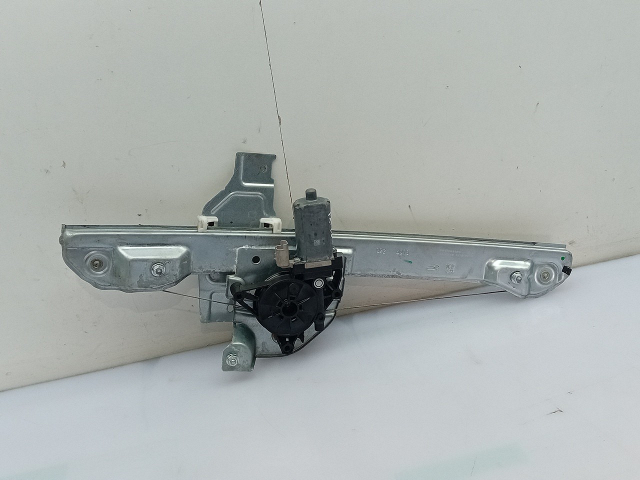 Left front window regulator PEUGEOT 308 SW II Imagem-1