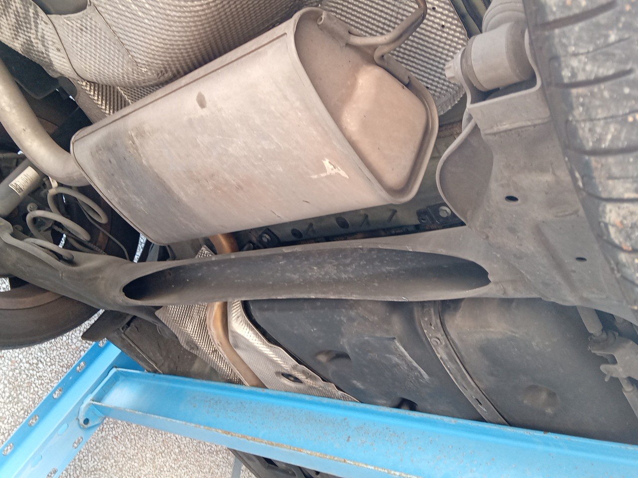 Rear axle with discs FIAT Tipo Sedan (356_) Imagem-1