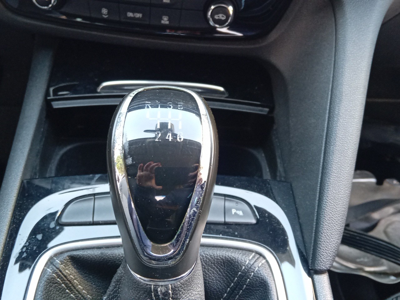 Pomo / fuelle de cambios OPEL Insignia B Grand Sport (Z18) Imagem-2