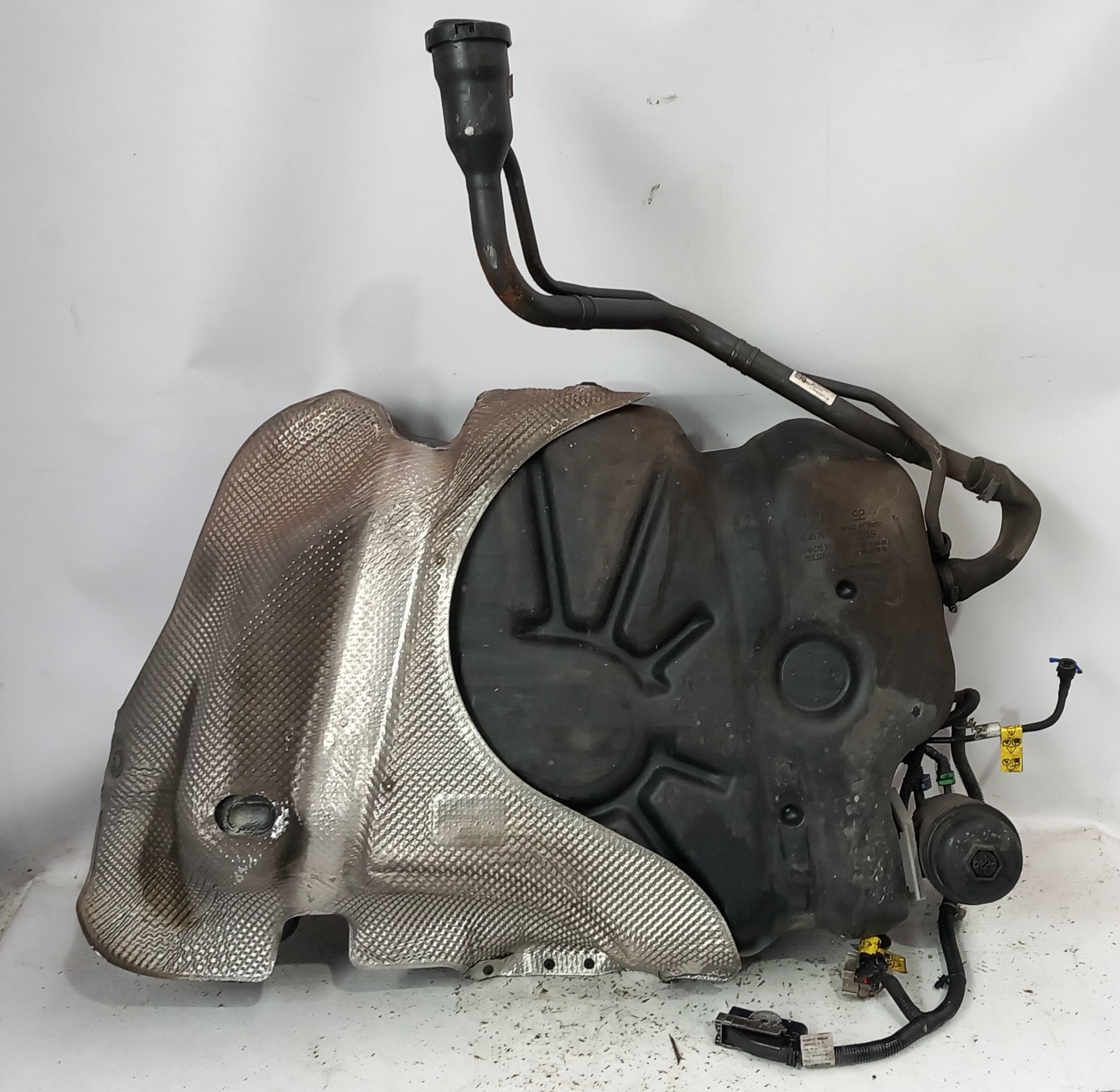 Serbatoio carburante OPEL Insignia B Grand Sport (Z18) Imagem-1