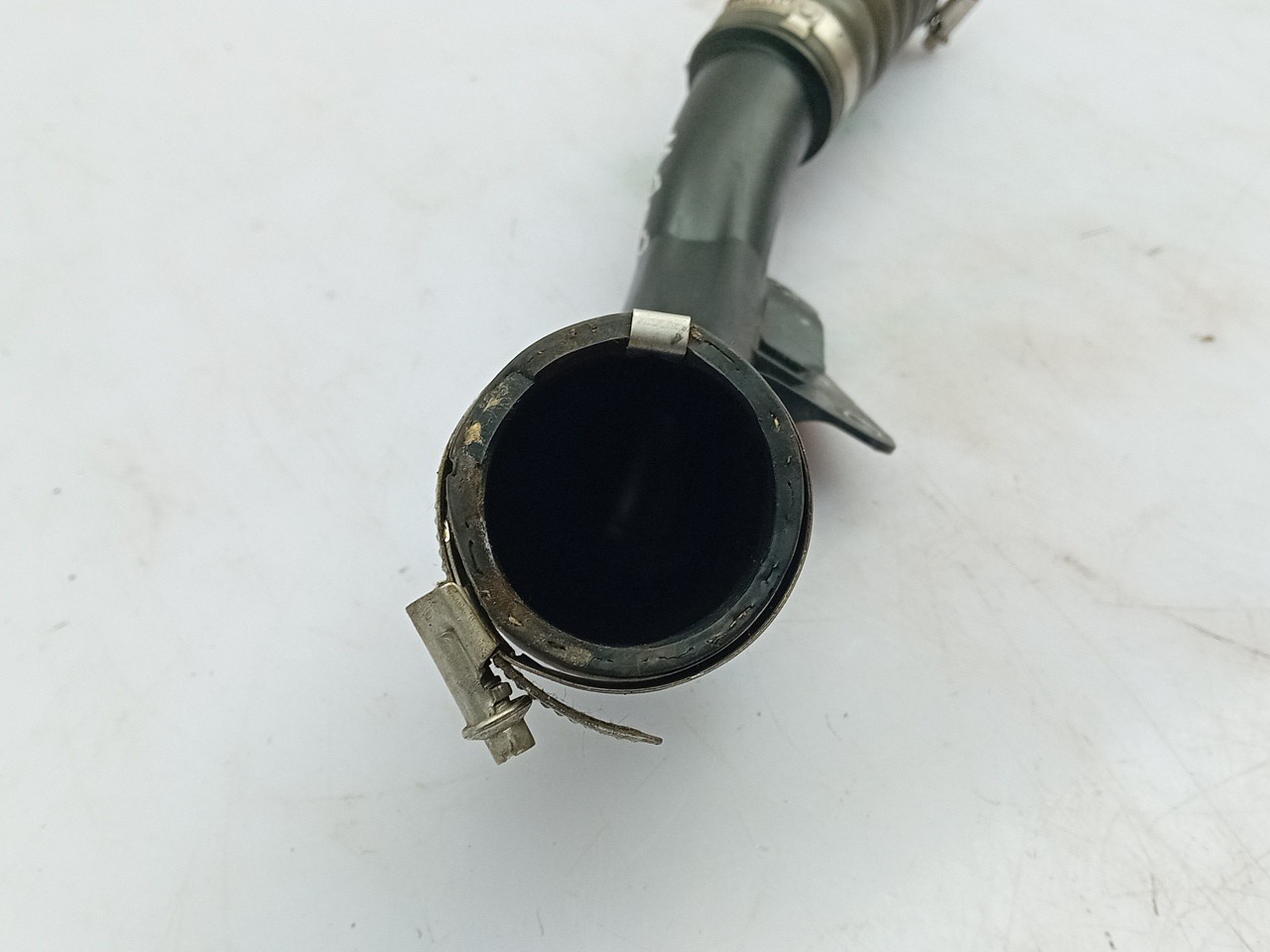 Tubo intercooler FORD Transit Courier I Imagem-2