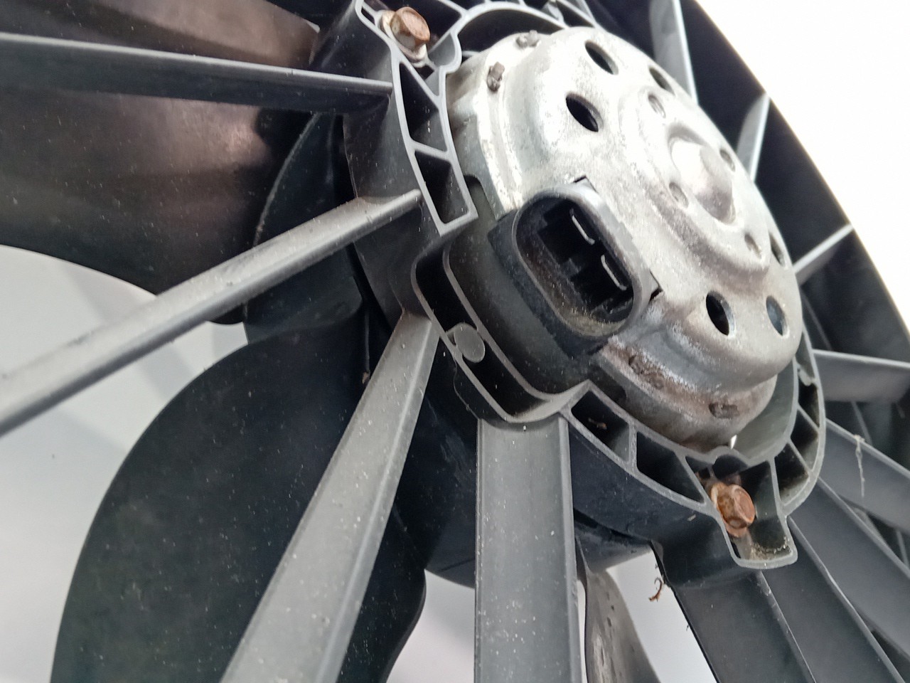 Cooling fan RENAULT Scénic II (JM0/1_) Imagem-2