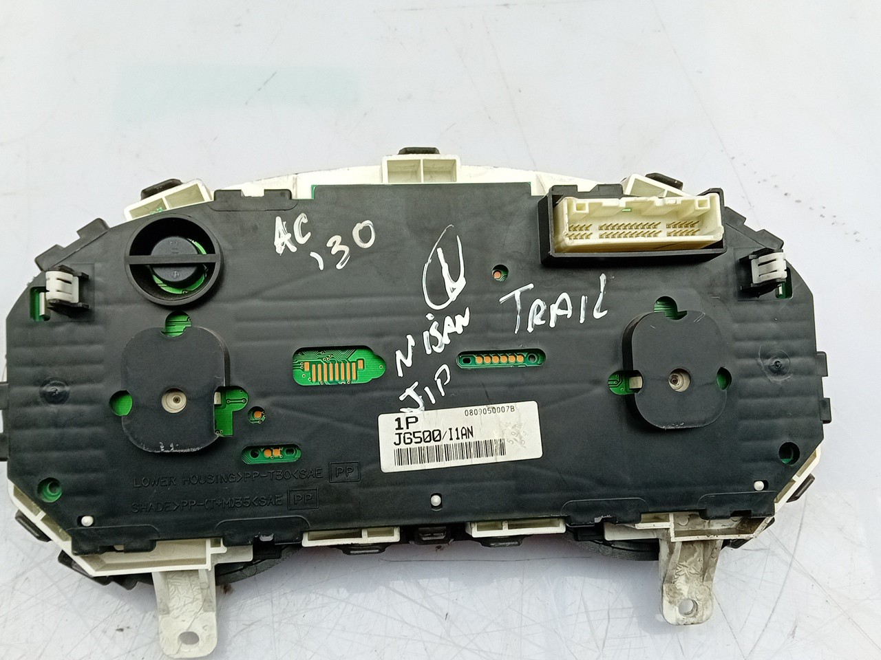 Quadrante / painel de instrumentos NISSAN X-Trail (T30) Imagem-1