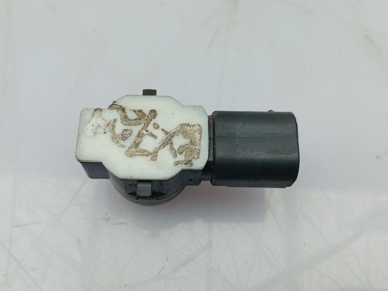 Sensor de aparcamiento Trasero PEUGEOT 308 SW II Imagem-1