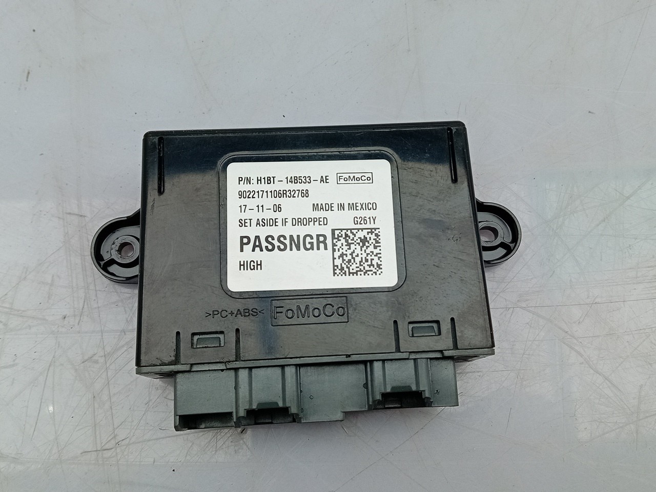 Module générique FORD Fiesta VII (HJ, HF) Imagem-1