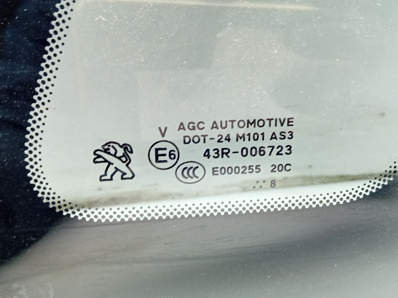 Vitre de custode arrière gauche PEUGEOT 2008 I (CU_) Imagem-2