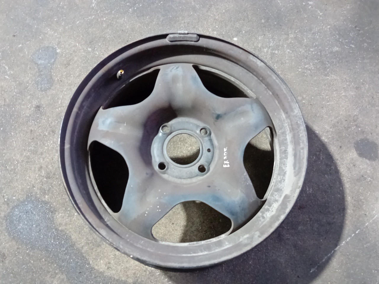 Left front Rim