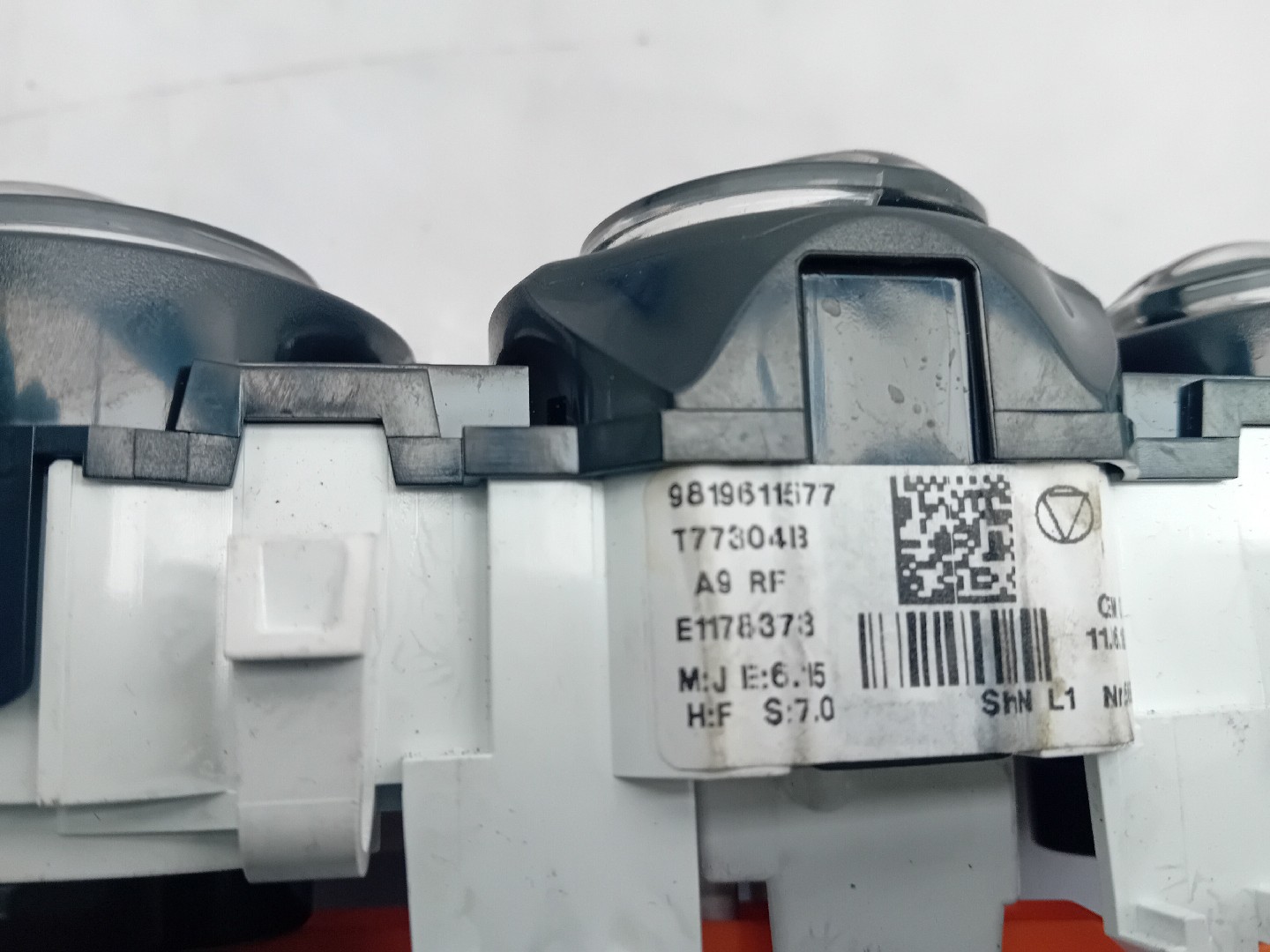 AC switch PEUGEOT 2008 I (CU_) Imagem-4
