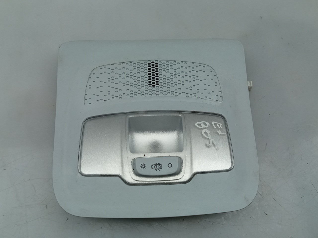 Front seat light PEUGEOT 2008 I (CU_) Imagem-1