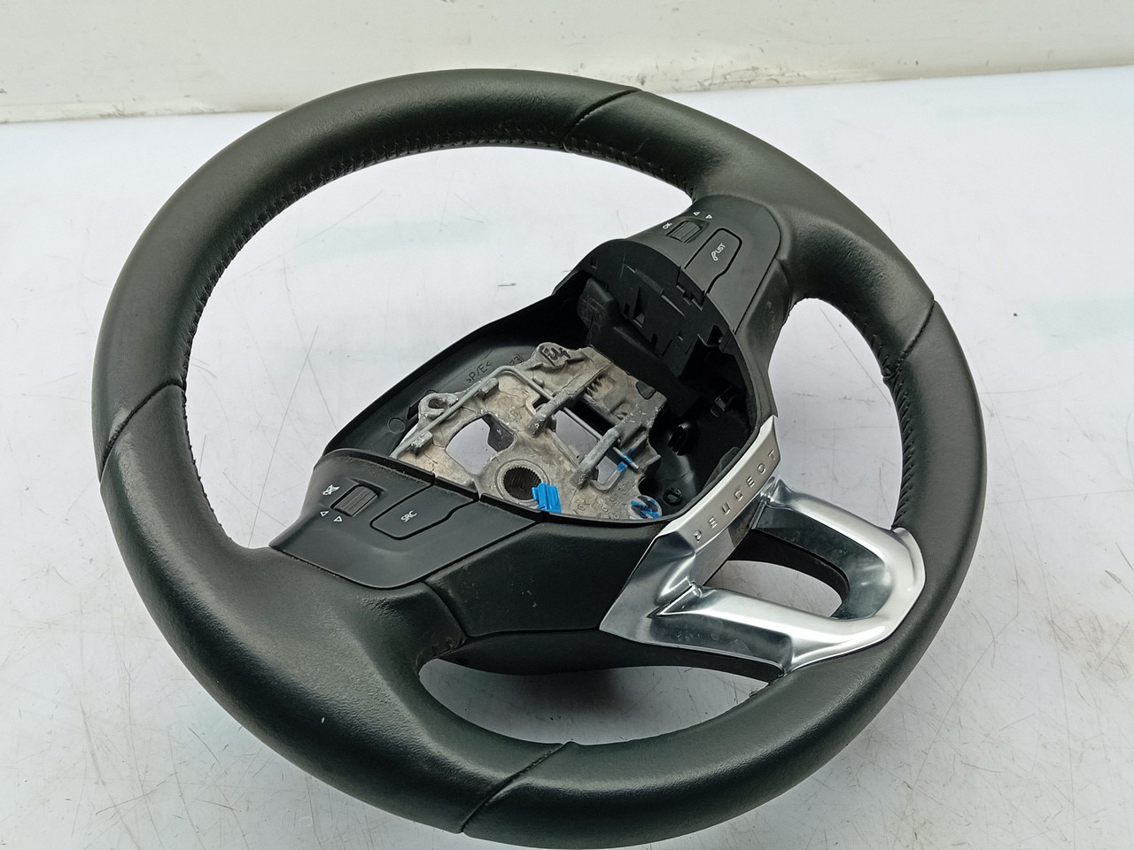 Volant de direction PEUGEOT 2008 I (CU_) Imagem-2