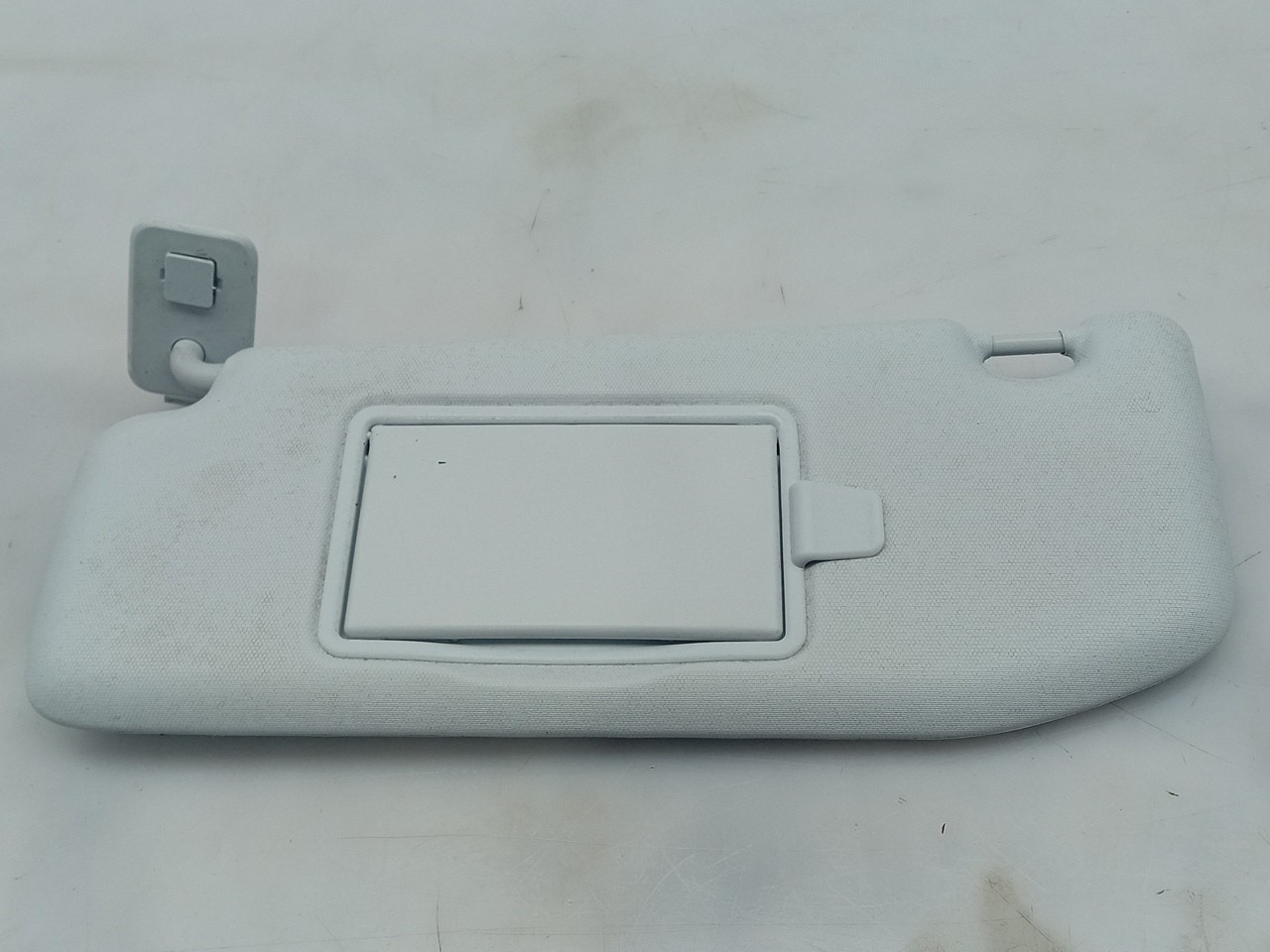 Left Sun Visor