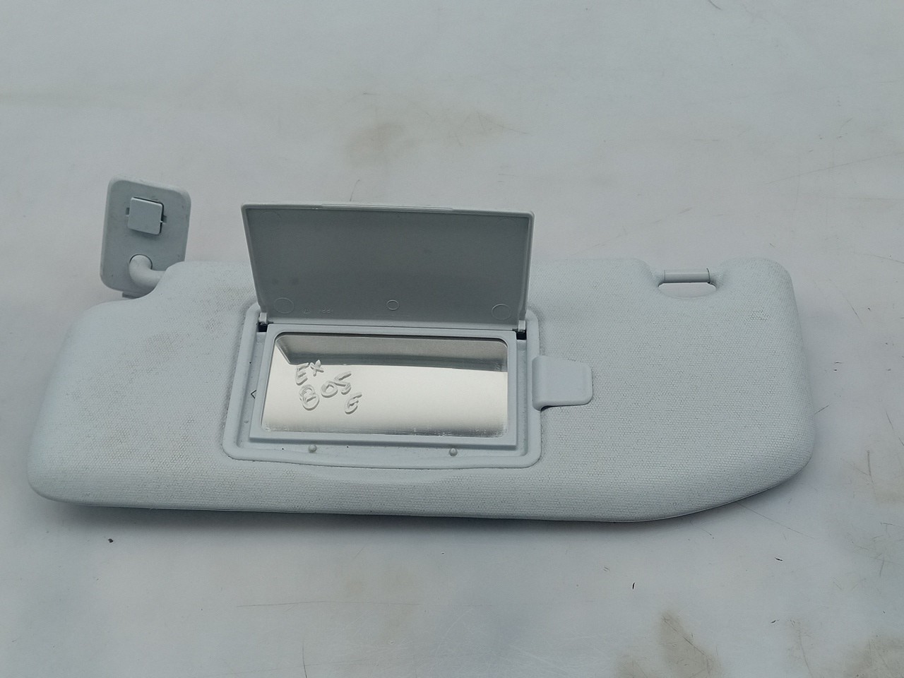 Left Sun Visor PEUGEOT 2008 I (CU_) Imagem-1