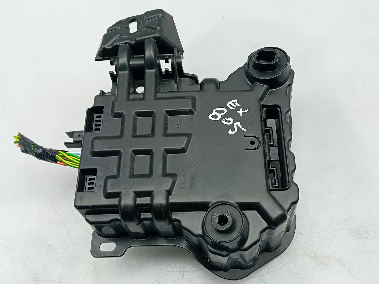 Fuse box / SAM / BSI PEUGEOT 2008 I (CU_) Imagem-1