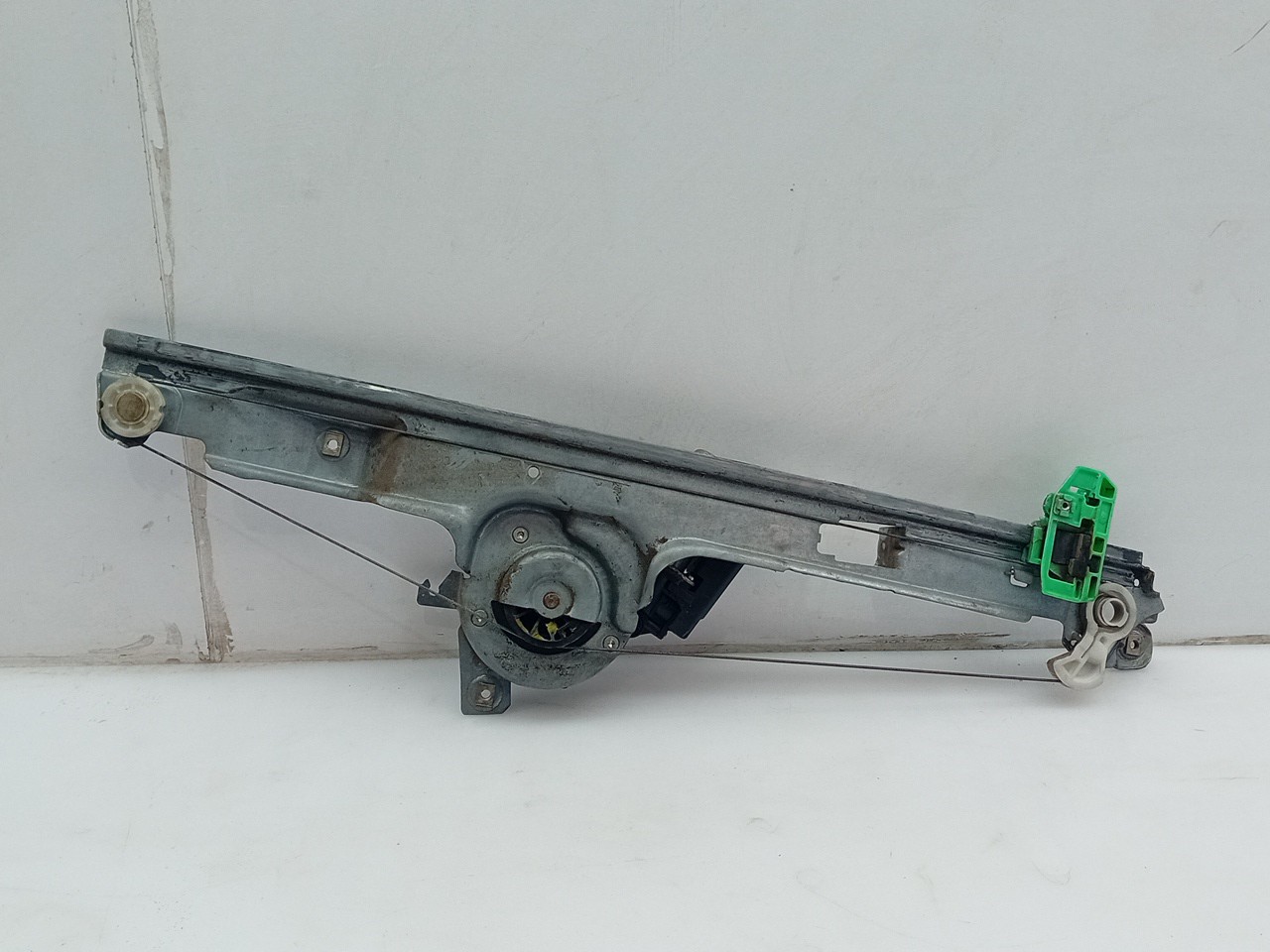 Left front window regulator AUDI A3 (8P1) Imagem-1