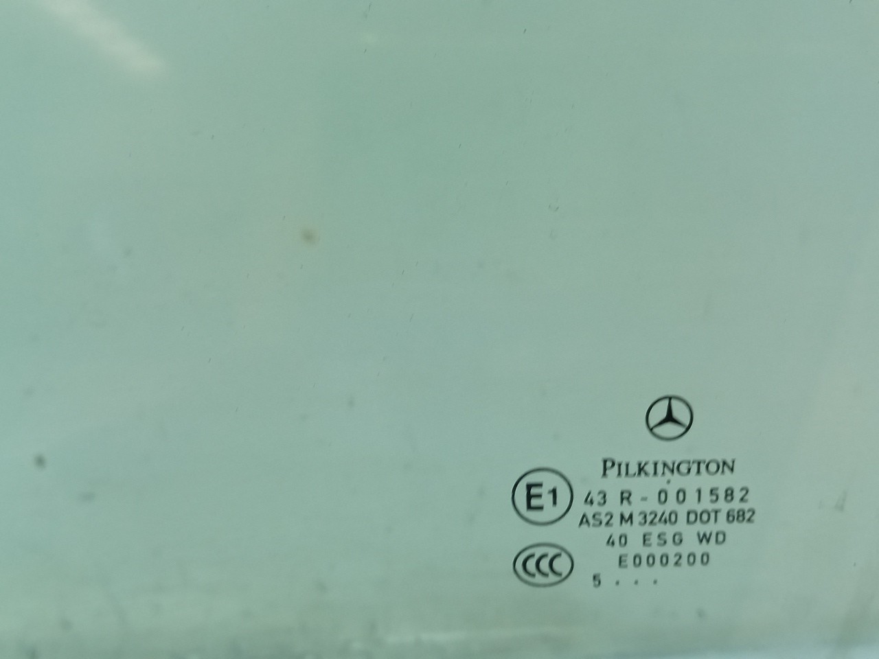 Vitre porte avant gauche MERCEDES-BENZ Classe B (W245) Imagem-1