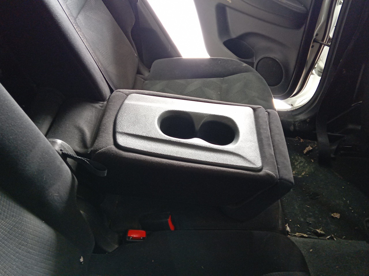 Banco Trasero NISSAN X-Trail (T32) Imagem-2