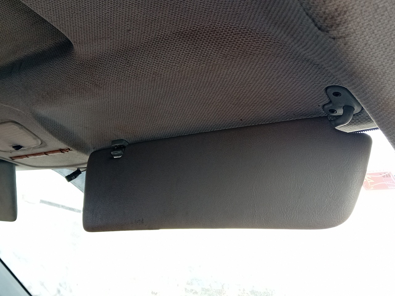 Right Sun Visor
