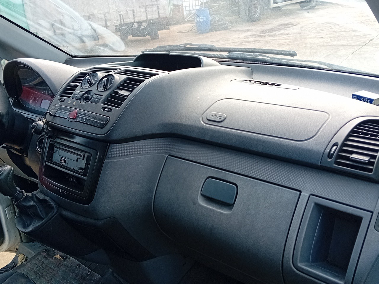 Tableau de bord MERCEDES-BENZ Vito / Vito Combi (W639) Imagem-0