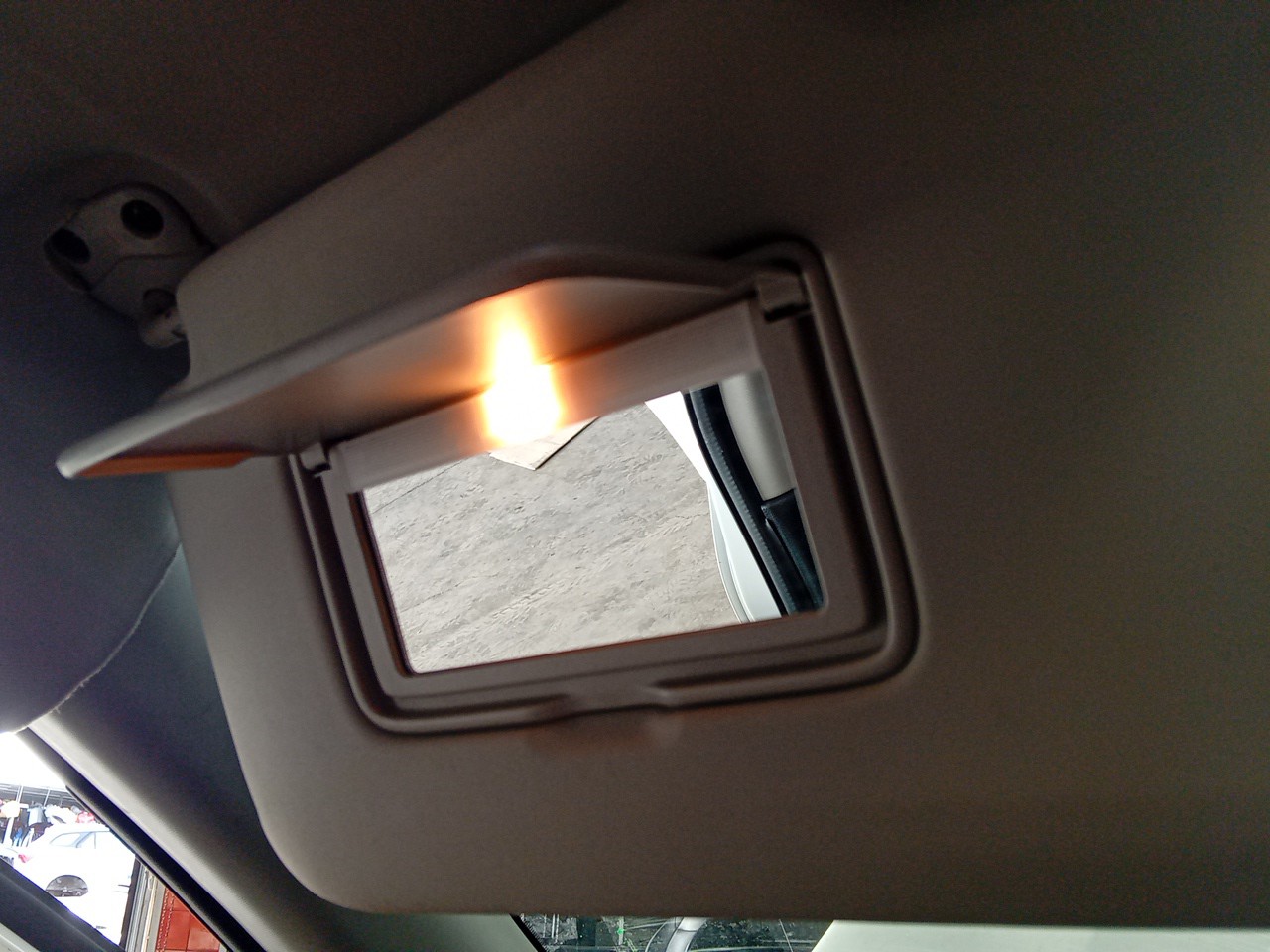 Pála de sol esquerda NISSAN X-Trail (T32) Imagem-1