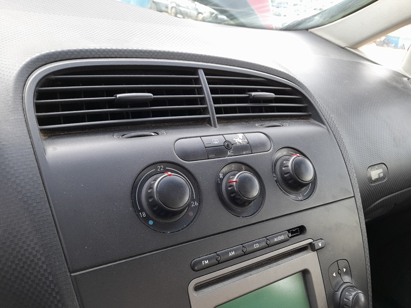 AC switch