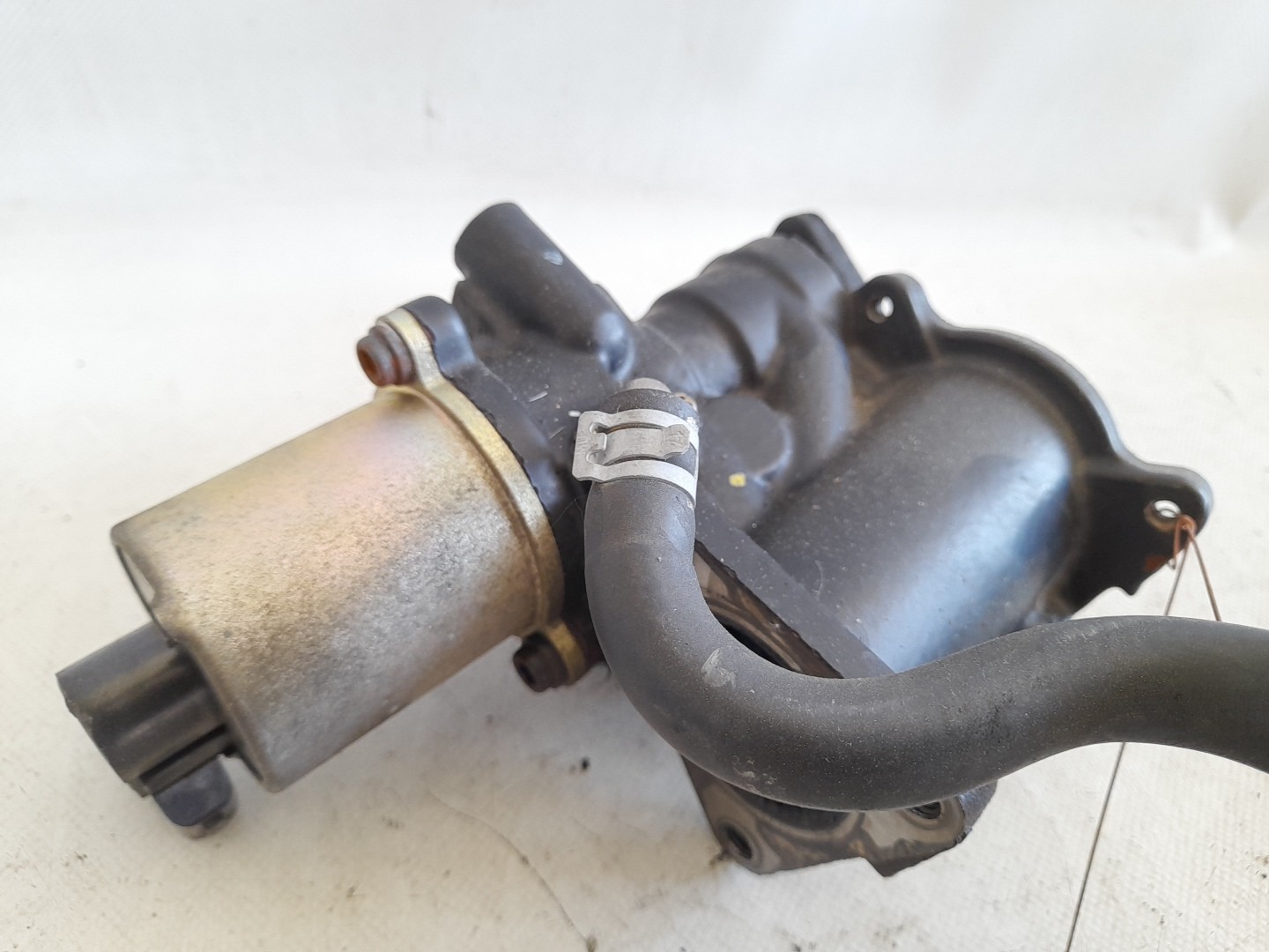 Valve EGR OPEL Astra H Hatchback (L48) Imagem-2